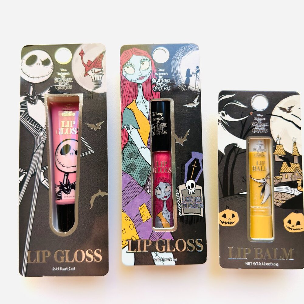 3884 DISNEY NIGHTMARE BEFORE CHRISTMAS MAKEUP BEAUTY BUNDLE SET